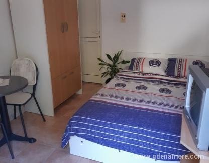 Apartmani Katić, privatni smeštaj u mestu Petrovac, Crna Gora - 5_2 Studio